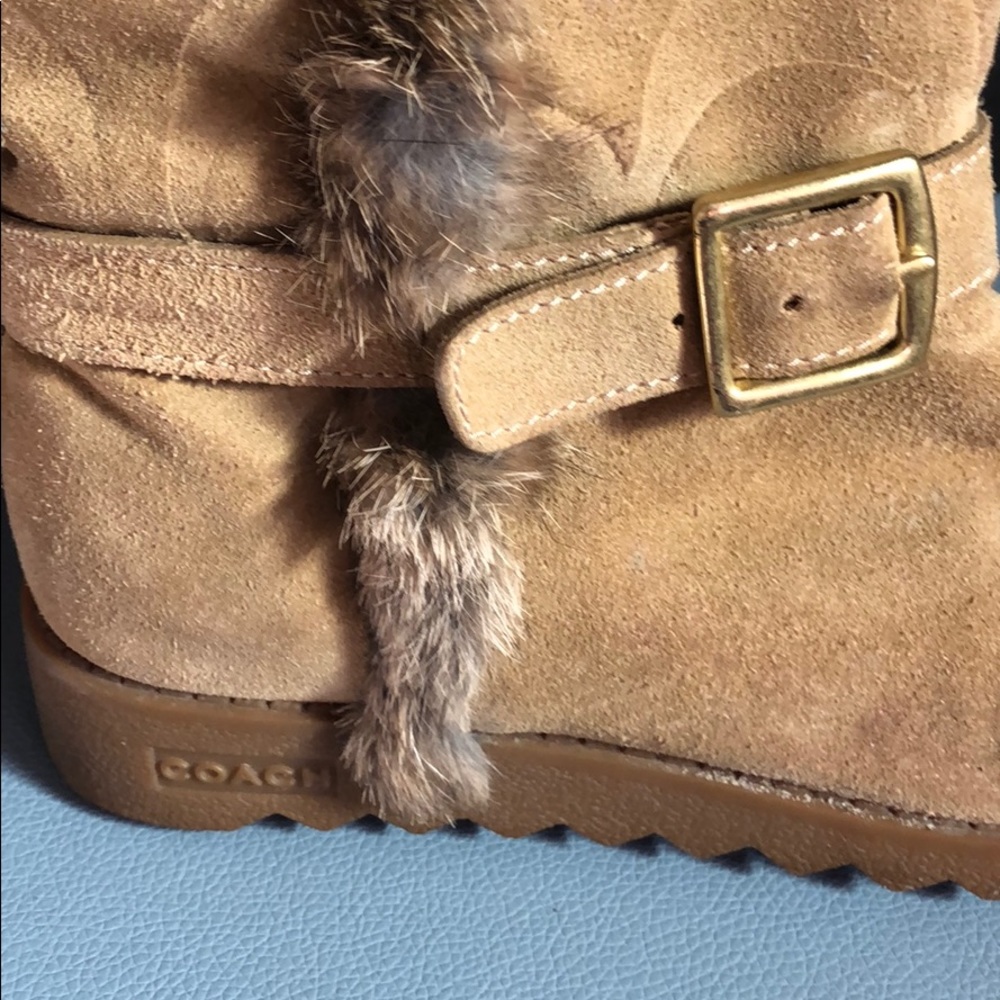 Coach boots 5 1/2 - Picture 3 of 4